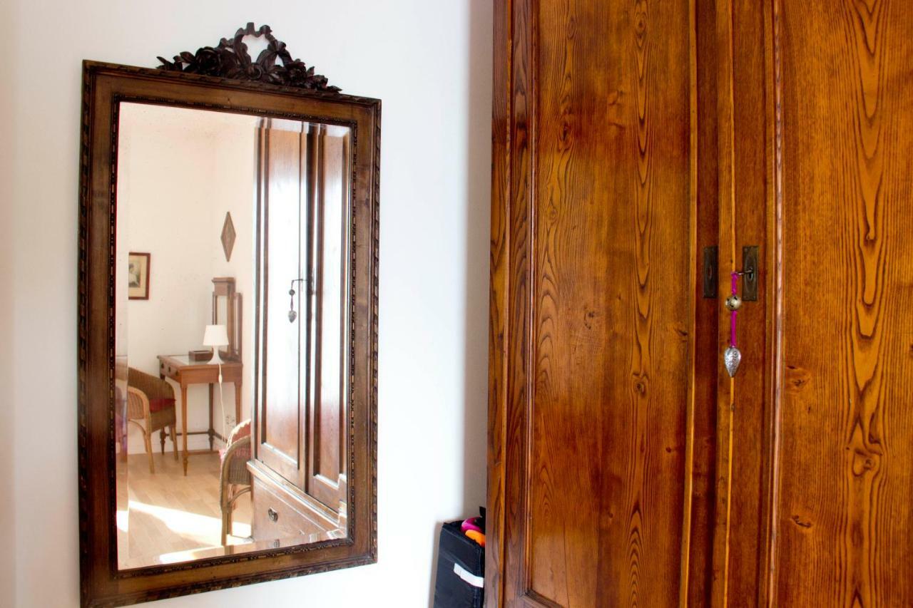 Lakefront Villa Del Pierangelo Cremia Bagian luar foto