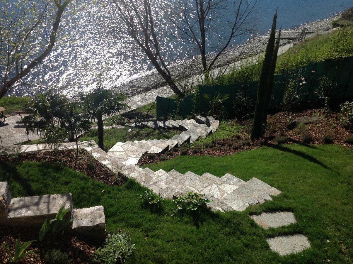 Lakefront Villa Del Pierangelo Cremia Bagian luar foto